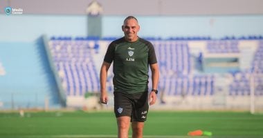 أحمد عيد عبدالملك يعتذر عن ترك تدريب فريق حرس الحدود