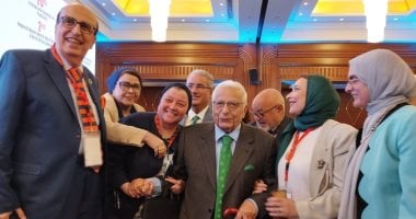 أستاذة طب نفسي: واحد من كل خمسة يصاب بمرض نفسي بسبب الحروب