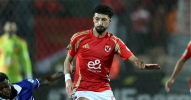 أشعة الرنين تحدد غياب وسام أبو علي عن الأهلي اليوم