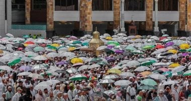 استقبال 3075 حاجاً في المدينة المنورة ومكة المكرمة
