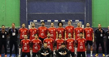 الأهلي يتفوق على الزمالك ويحقق لقب الكؤوس الأفريقية لكرة اليد
