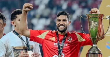 الأهلي يرحب بعودة يحيى عطية وعمر كمال ضد فاركو