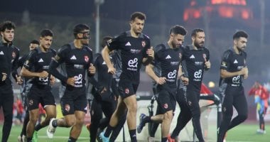 الأهلي يكمل استعداداته لمواجهة فاركو في الدوري اليوم