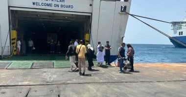 الفوج الثاني من حجاج بيت الله يغادر ميناء نويبع