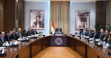 رئيس الوزراء يتابع جهود لجنة الدين الخارجي وتنظيم الاقتراض
