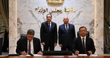 رئيس الوزراء يحضر توقيع اتفاقية تجميع سيارات جيتور T1 وT2