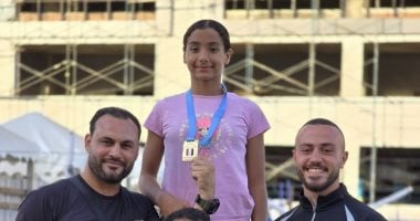 سباحو القاهرة يحققون ميدالية ذهبية في بطولة كأس مصر