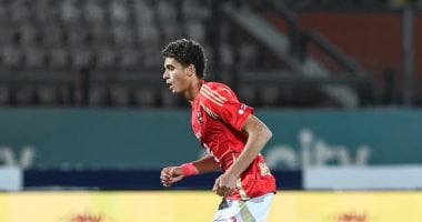 شوبير: شركة تسويق عمر مرموش تتطلع للاعب الأهلي الواعد