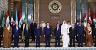 لقاء تاريخي لرؤساء الوفود العربية في قمة العراق