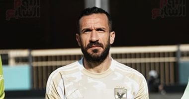 مؤثرة: على معلول يودع جماهير الأهلي بكلمات حزينة