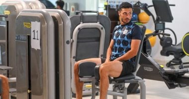 محمد هاشم يعود للمصري أمام البنك الأهلي بعد الإيقاف