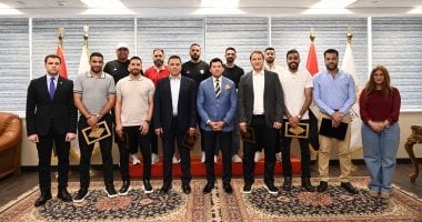 وزير الرياضة يرحب ببعثة الرياضيين العائدين من ليبيا
