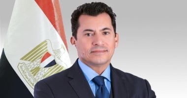 وزير الرياضة يشيد بتنظيم بطولة الشطرنج الأفريقية ويعد بالحضور