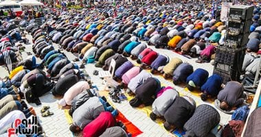 الأزهر يوضح هل صلاة العيد تعفي من صلاة الجمعة يوم واحد