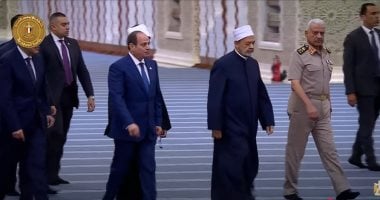 الرئيس السيسي يتوجه لمسجد مصر الكبير للاحتفال بعيد الأضحى