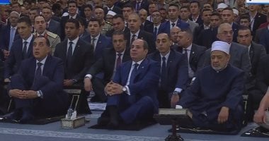 الرئيس السيسي يحضر خطبة عيد الأضحى في مسجد العاصمة الإدارية