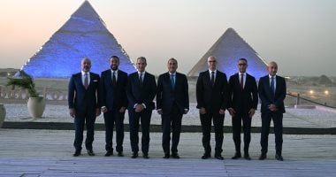 رئيس الوزراء: مبادرة الرواد الرقميون تدرب 12 ألف شاب سنويًا