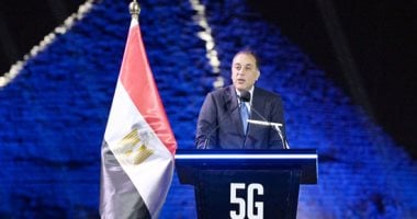 رئيس الوزراء يؤكد استمرار دعم الحكومة لقطاع الاتصالات والاستثمار