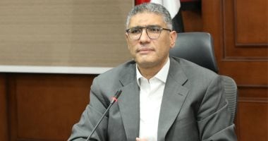 محافظ الجيزة: تعزيز أعداد الأطباء النوبتجيين للأقسام الحرجة في العيد