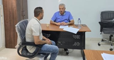 وزير العمل يعلن بدء اختبارات لتوظيف كوادر مصرية في الزجاج