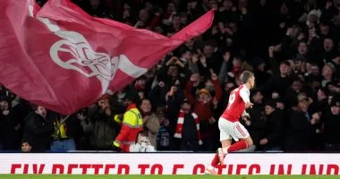 آرسنال ضد توتنهام.. الجانرز يحسم الشوط الأول من الديربى بثنائية.. فيديو