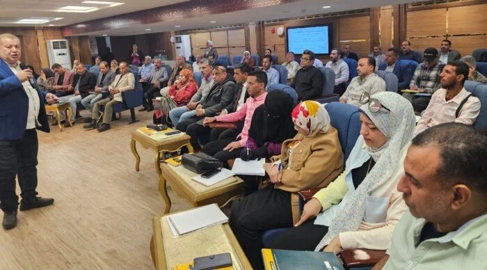 أسيوط تُدرّب الجمعيات الأهلية ومسؤولي المخلفات على أساليب التوعية البيئية الحديثة