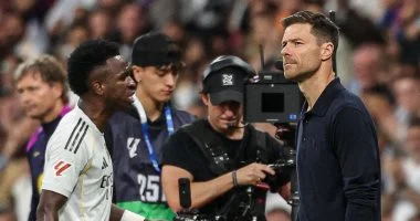 موقف إدارة ريال مدريد من رحيل ألونسو بعد تراجع النتائج