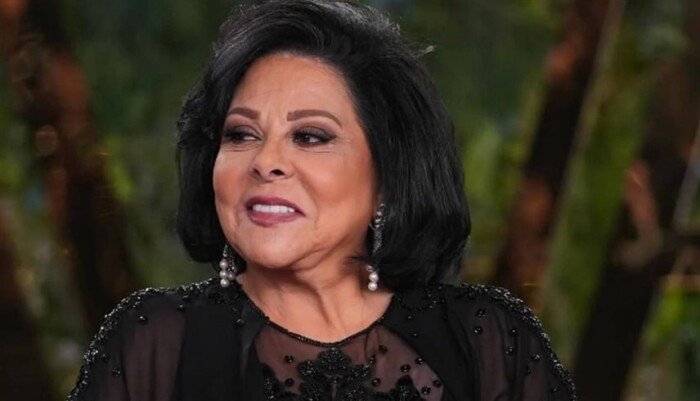 إسعاد يونس توضح حقيقة استضافتها لوالدة الإعلامية شيماء جمال