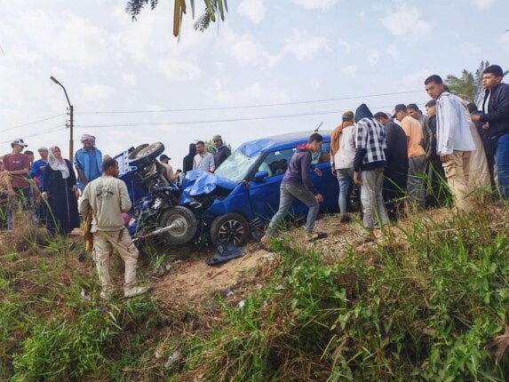 إصابة 8 مواطنين إثر حادث تصادم بين توك توك وسيارة في بني سويف