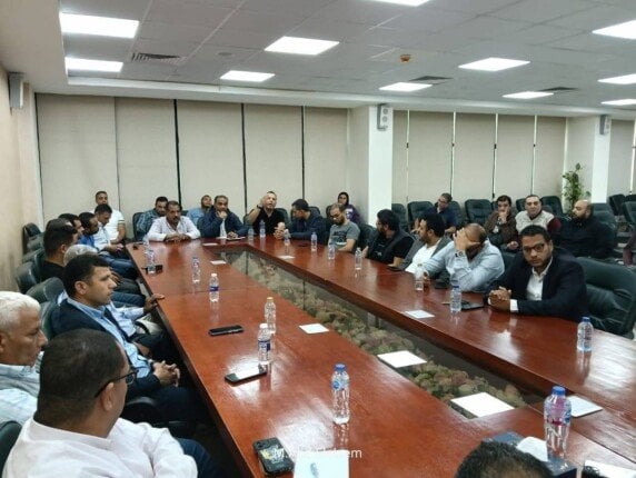 رئيس جهاز العبور يلتقي السكان ويقود حملات مكثفة لتحسين الخدمات داخل المدينة