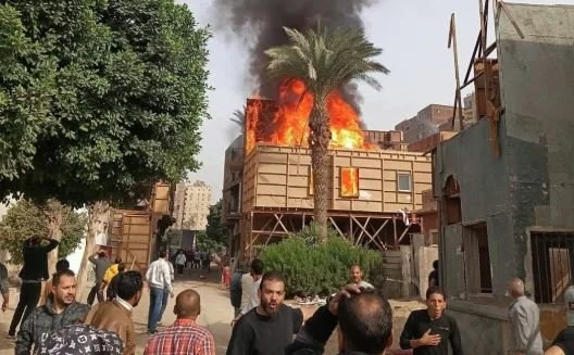 دون إصابات.. أول صور من حريق لوكيشن مسلسل «الكينج» في استديو مصر