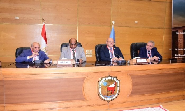 انطلاق المؤتمر السنوي السادس لقسم جراحة الأنف والأذن والحنجرة بجامعة سوهاج