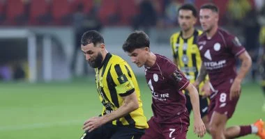 هاتريك بنزيما يقود الاتحاد لاكتساح الشباب والتأهل لنصف نهائي كأس الملك