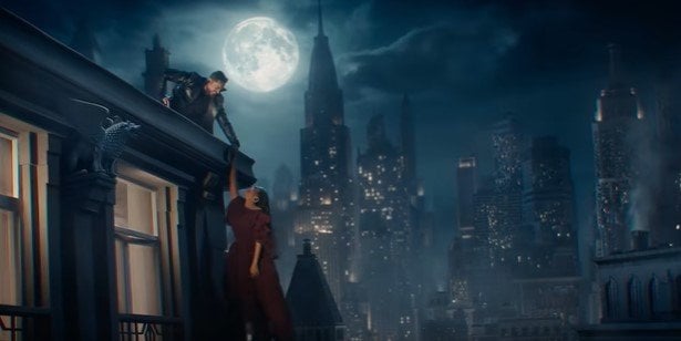 بعد أزمته الصحية.. تامر حسني يشعل السوشيال ميديا في أول ظهور له مع أسماء جلال