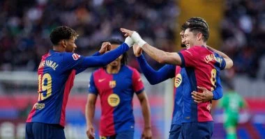 تشكيل مباراة برشلونة ضد الأفيس فى الدوري الإسباني