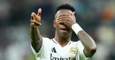 انفراجة في ملف تجديد عقد البرازيلي فينيسيوس مع ريال مدريد