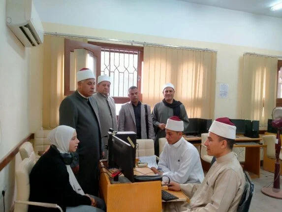 رئيس منطقة القليوبية الأزهرية يتابع تدريب القيادات ويتفقد لجان مسابقة حفظ القرآن الكريم