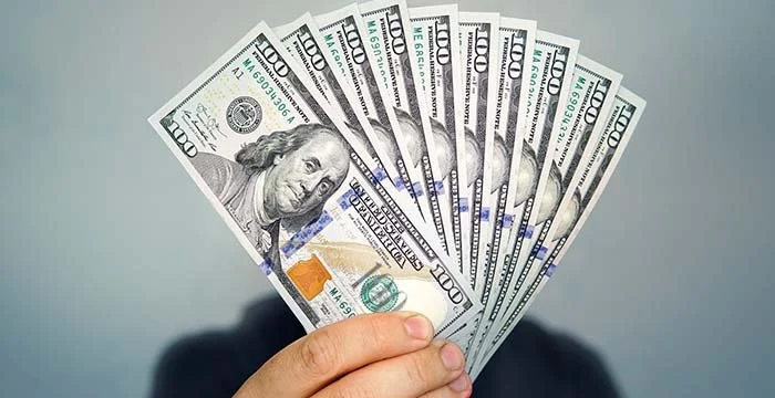 سعر الدولار مقابل الجنيه المصري مستهل تعاملات اليوم الأربعاء 26 نوفمبر 2025