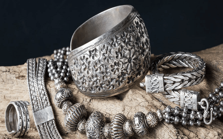 بديل الذهب.. سعر الفضة اليوم السبت 29 نوفمبر 2025