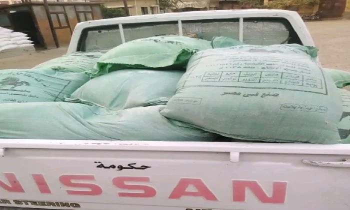 ضبط 4 أطنان دقيق بلدي مدعم قبل بيعها بالسوق السوداء بالقليوبية