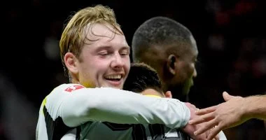 ليفركوزن يسقط أمام دورتموند بثنائية فى الدوري الألماني.. فيديو