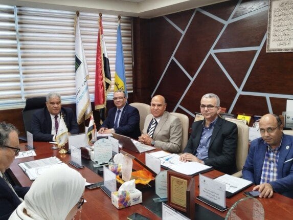 مجلس جامعة برج العرب التكنولوجية يقر حزمة قرارات أكاديمية وإدارية لتعزيز جودة التعليم