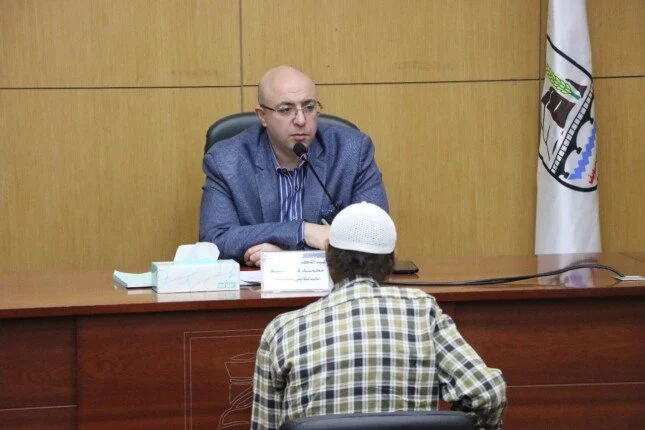 استجابة فورية من محافظ بني سويف: صرف إعانات عاجلة وتجهيز فتاة زواجاً لوالدها المصاب بالسرطان