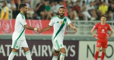 محرز يقود هجوم الأهلي ضد القادسية فى كأس الملك