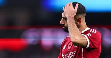 موعد أول مباراة لـ محمد صلاح مع ليفربول بعد كارثة آيندهوفن