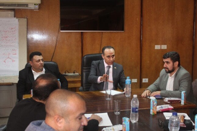 مدير صحة ببني سويف يستعرض المشروعات والخدمات الصحية بالمحافظة