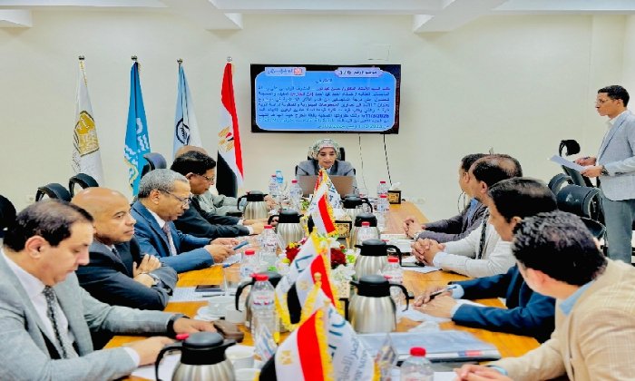 إنشاء مركز التميز الجامعي وبرنامج تدريبي للتبادل الطلابي بجامعة الأقصر