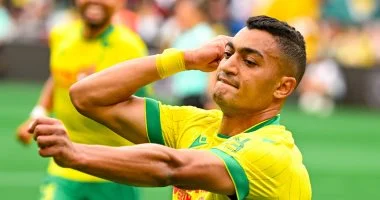 مصطفى محمد يتصدر قائمة نانت لمواجهة ليون في الدوري الفرنسي