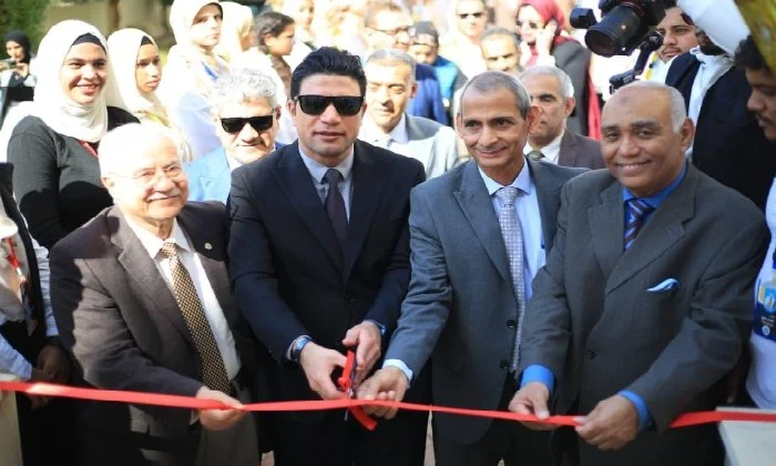 نائب محافظ سوهاج يلتقي طلاب المعهد العالي للعلوم الإدارية بالكوثر