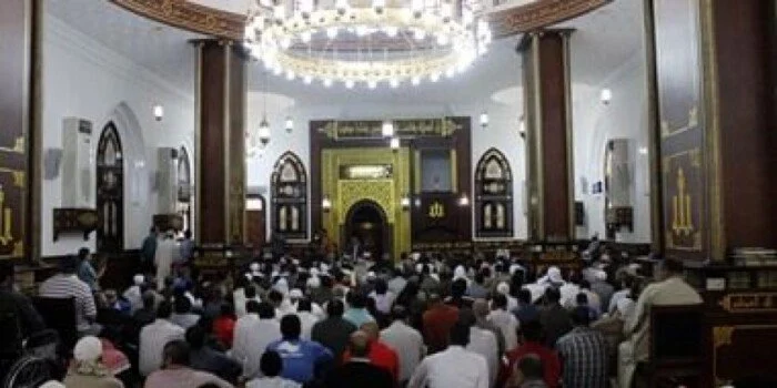 «توقير كبار السن وإكرامهم».. نص خطبة الجمعة المقبلة 28 نوفمبر 2025